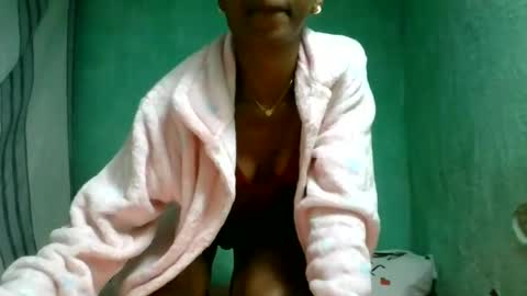 crushlove069 online show from July 2026 04:55:01 PM