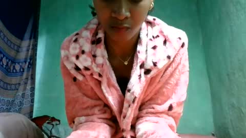 crushlove069 online show from July 2026 07:10:01 PM