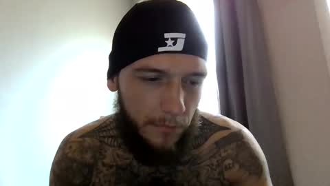 cruz815 online show from March 2026 01:47:01 PM