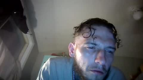 Snapshot of cruz815 chatting on April 2026 05:32:02 AM cruz815 online show from April 2026 05:32:02 AM