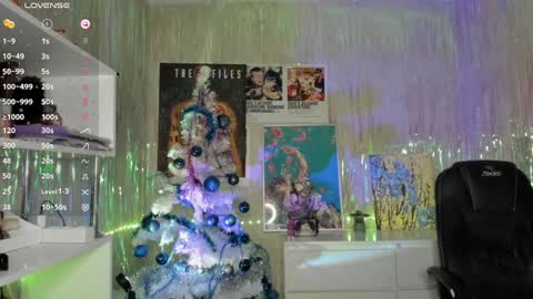 Snapshot of cryptobjgirlv2 chatting on January 2025 07:55:01 PM Lilith online show from January 2025 07:55:01 PM