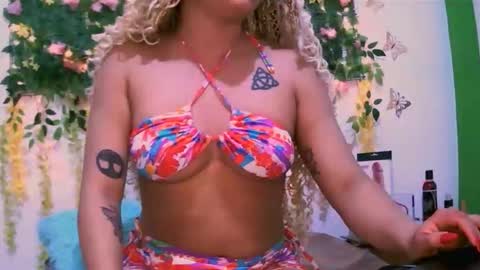 crysrus online show from November 2025 11:49:02 PM