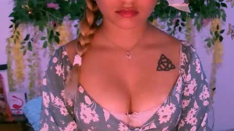 crysrus online show from January 2026 07:52:02 PM