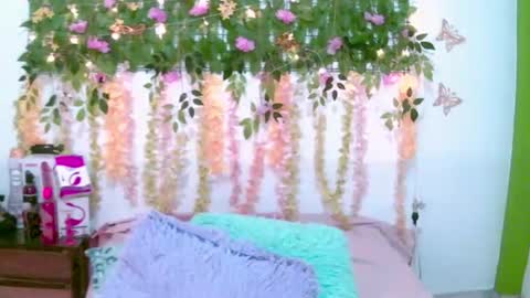 crysrus online show from March 2026 07:25:01 PM