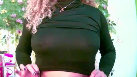 crysrus online show from April 2026 10:07:01 PM