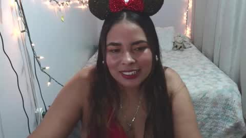 Snapshot of crystal_1991 chatting on September 2025 03:34:01 AM CRYSTAL 1991 online show from September 2025 03:34:01 AM