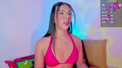 Snapshot of crystal_channel1 chatting on December 2024 11:31:01 PM CRYSTAL online show from December 2024 11:31:01 PM