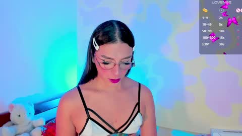 Snapshot of crystal_channel1 chatting on January 2025 11:44:02 PM CRYSTAL online show from January 2025 11:44:02 PM