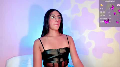 Snapshot of crystal_channel1 chatting on March 2025 11:42:02 PM CRYSTAL online show from March 2025 11:42:02 PM