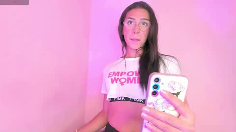 Snapshot of crystal_channel1 chatting on October 2025 11:37:01 PM CRYSTAL online show from October 2025 11:37:01 PM