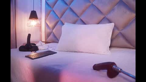 crystal_gilton online show from March 2026 07:39:01 PM