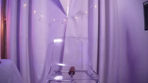 crystal_gilton online show from May 2026 07:20:01 PM