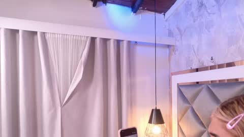 crystal_gilton online show from June 2026 11:54:01 AM