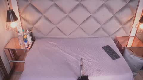 crystal_gilton online show from July 2026 07:05:02 PM
