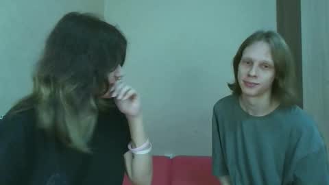 Crystal and Marcl online show from November 2025 11:59:01 PM