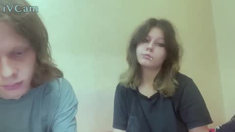 Crystal and Marcl online show from November 2025 03:06:01 AM
