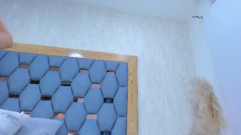 crystal_sm online show from July 2026 03:15:02 AM