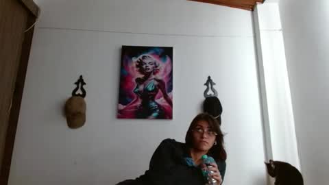 Crystal Blaze online show from April 2026 05:40:01 PM