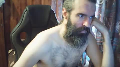 Snapshot of crystal_vibe chatting on July 2026 08:36:02 AM Crystallax online show from July 2026 08:36:02 AM