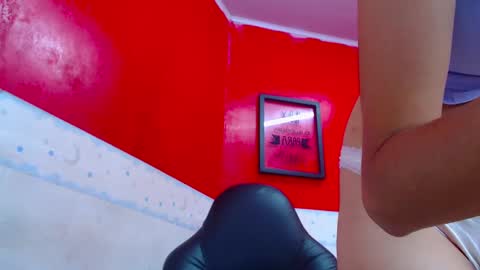 I AM CRYSTAL online show from January 2025 09:52:02 PM