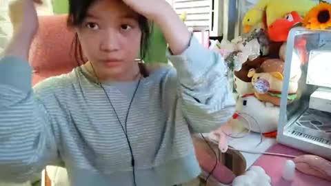 Snapshot of crystalbriceno chatting on February 2026 05:15:01 AM Mary online show from February 2026 05:15:01 AM