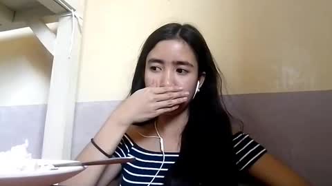 Snapshot of crystalbriceno chatting on February 2026 07:18:01 AM Mary online show from February 2026 07:18:01 AM