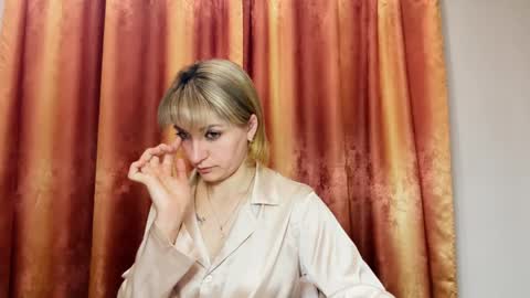 Mary online show from May 2026 07:56:02 PM