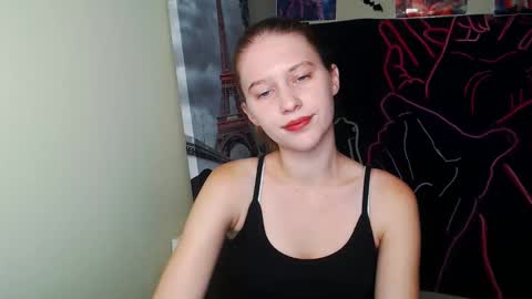 Stella online show from October 2025 12:23:02 PM