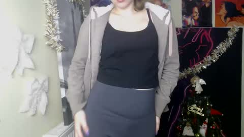 Stella online show from December 2025 07:38:02 AM