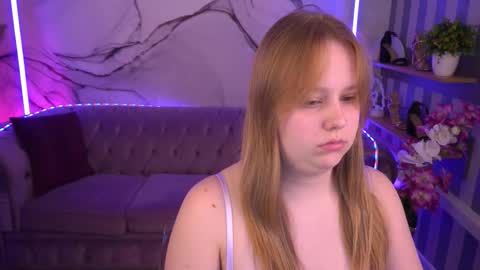 Snapshot of crystallpaws_ chatting on September 2025 07:14:02 PM crystallpaws_ online show from September 2025 07:14:02 PM