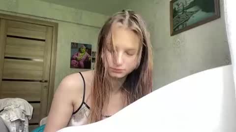 crystalstipp online show from July 2026 06:05:01 AM