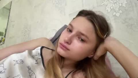 crystalstipp online show from July 2026 06:00:01 AM