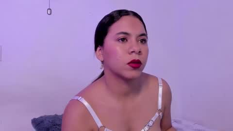 Soy Crystal online show from December 2025 02:43:02 PM