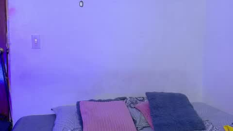 Soy Crystal online show from February 2026 03:31:01 PM