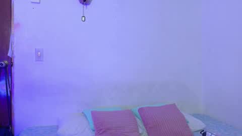 Soy Crystal online show from February 2026 11:29:01 AM