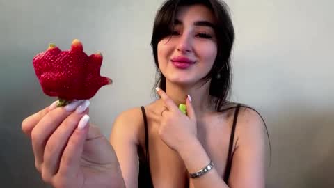 Diana online show from May 2026 06:52:01 AM