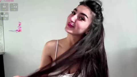 Diana online show from May 2026 03:43:01 PM