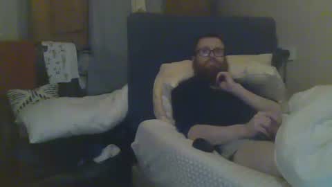 Snapshot of cs014g8493 chatting on February 2025 12:27:02 AM chris online show from February 2025 12:27:02 AM