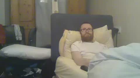 Snapshot of cs014g8493 chatting on September 2025 10:24:02 PM chris online show from September 2025 10:24:02 PM