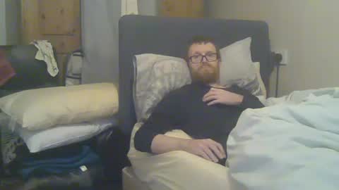 Snapshot of cs014g8493 chatting on November 2025 11:48:01 PM chris online show from November 2025 11:48:01 PM