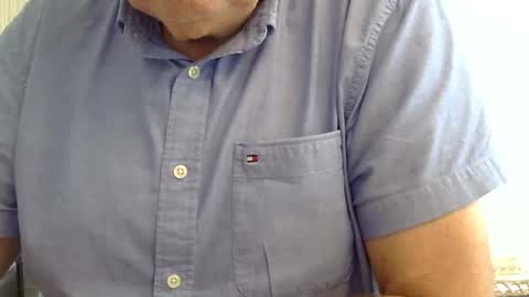 Snapshot of cttravelguy chatting on April 2026 05:42:02 PM cttravelguy online show from April 2026 05:42:02 PM