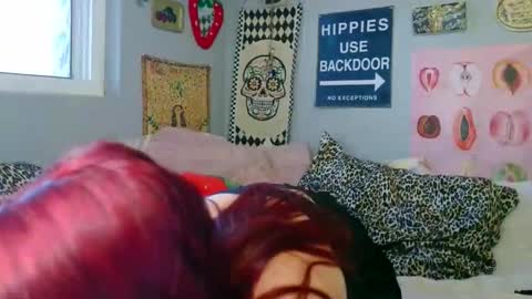 Snapshot of cu2sly chatting on November 2025 06:26:01 PM online show from November 2025 06:26:01 PM