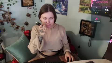 Snapshot of cuddlieschris chatting on February 2026 05:11:02 AM Chris online show from February 2026 05:11:02 AM