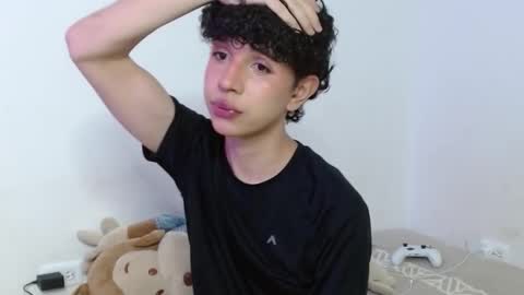 Cuddly online show from January 2026 06:18:01 AM