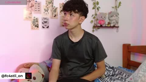 Cuddly online show from May 2026 07:19:01 PM