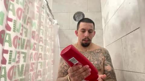 Snapshot of cuete2100 chatting on December 2025 11:12:01 PM cuete2100 online show from December 2025 11:12:01 PM