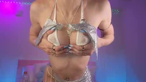 Snapshot of cult_barbie93 chatting on February 2025 02:50:02 AM Cult Barbie online show from February 2025 02:50:02 AM