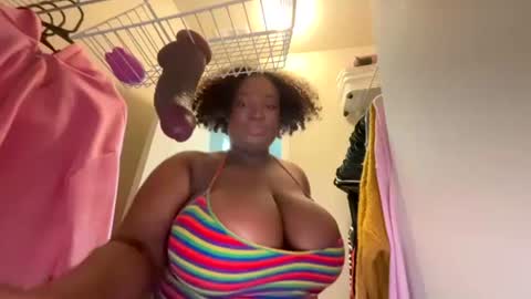 Snapshot of cum4maxsgirl chatting on July 2026 08:29:01 PM cutiecamgirl 3 online show from July 2026 08:29:01 PM