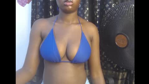 Snapshot of cum_667519 chatting on November 2025 01:06:01 PM Ann online show from November 2025 01:06:01 PM