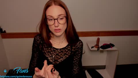 Snapshot of cum_with_quinn chatting on December 2024 01:05:01 AM Quinn online show from December 2024 01:05:01 AM